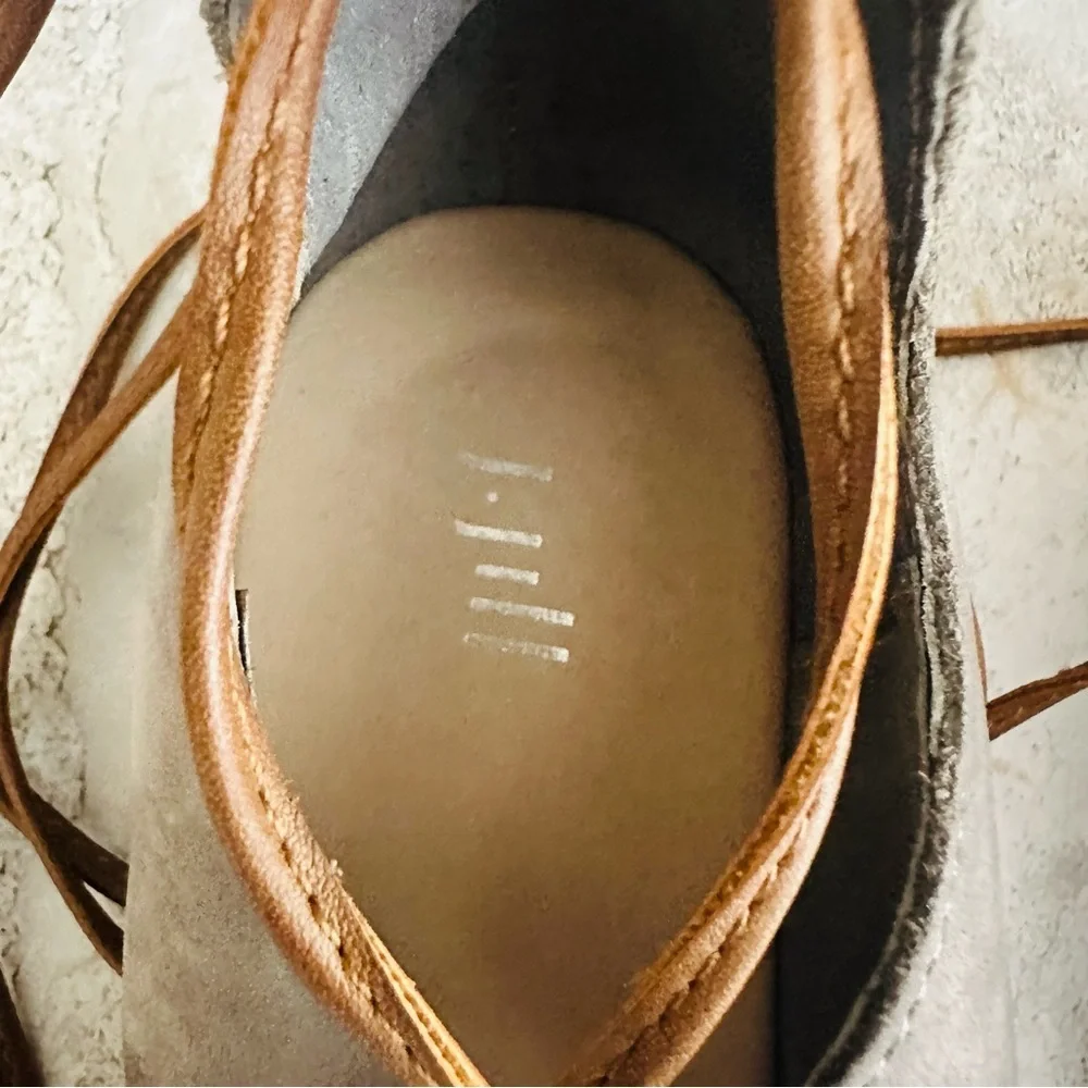 J. Jill Gray Suede Sandals with Leather Ankle Strap Women’s Size 8 - Picture 5 of 10